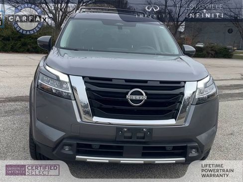Used 2022 Nissan Pathfinder Platinum w/ Cargo Package image 3