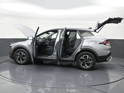 Used 2023 Kia Sportage LX FWD image 30