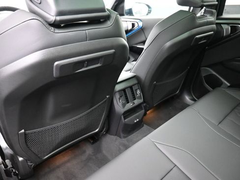 New 2026 BMW X3 xDrive30 w/ M Sport Package image 16