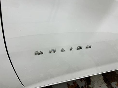 Used 2024 Chevrolet Malibu LT FWD image 25