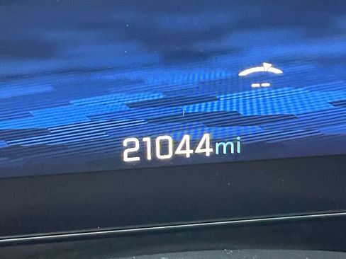 Used 2025 Chevrolet Equinox LT image 40