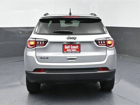 Used 2024 Jeep Compass Latitude w/ Altitude Special Edition AWD/4WD image 26