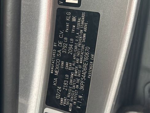 Used 2024 Kia Forte GT-Line w/ GT-Line Premium Package image 16