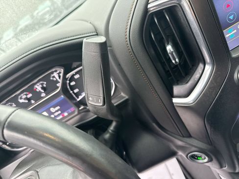 Used 2021 GMC Sierra 1500 AT4 w/ AT4 Preferred Package AWD/4WD image 23