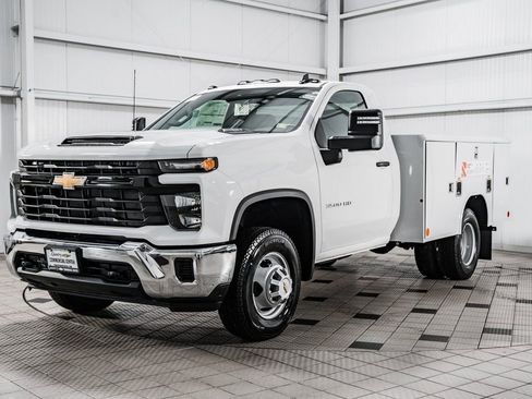 New 2025 Chevrolet Silverado 3500 W/T w/ WT Convenience Package AWD/4WD image 3