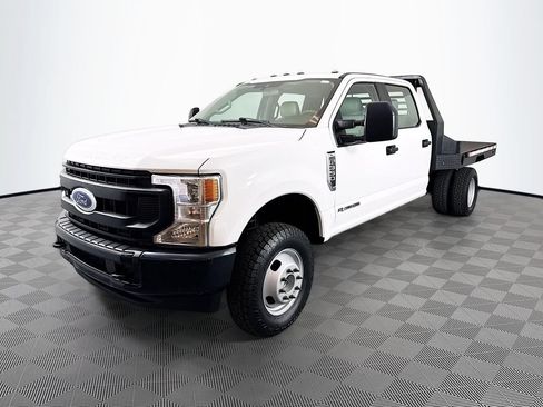 Used 2021 Ford F350 XL w/ Power Equipment Group AWD/4WD image 3