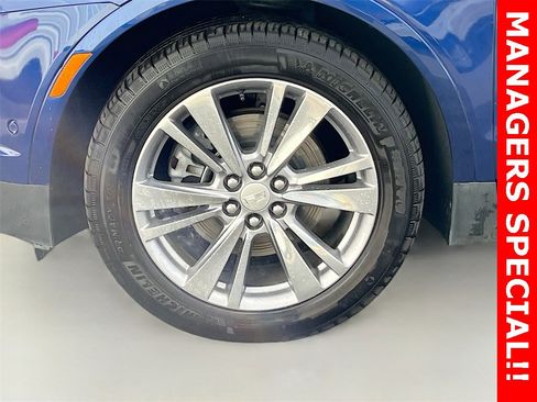 Used 2024 Cadillac XT5 Premium Luxury w/ Technology Package image 34