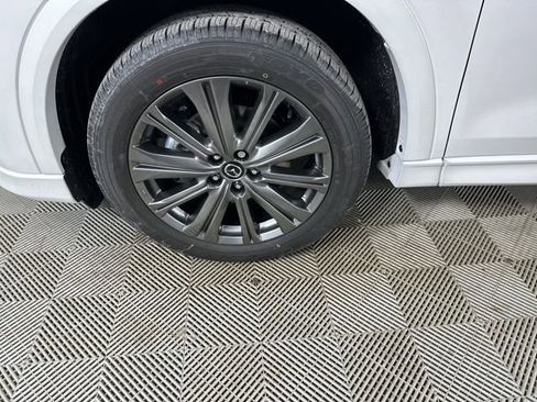 New 2025 MAZDA CX-5 Signature image 16