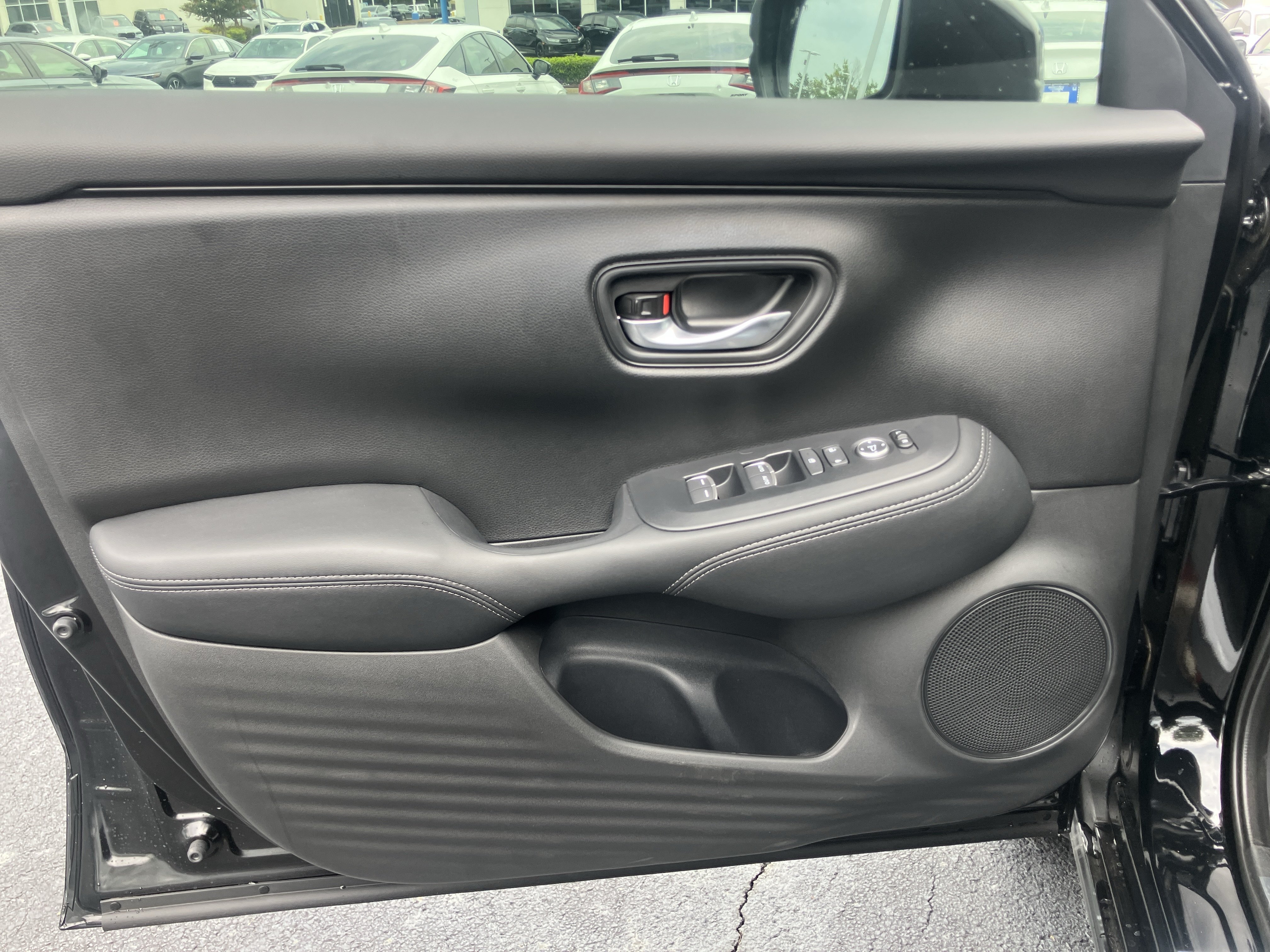 New 2027 Honda HR-V EX-L image 13