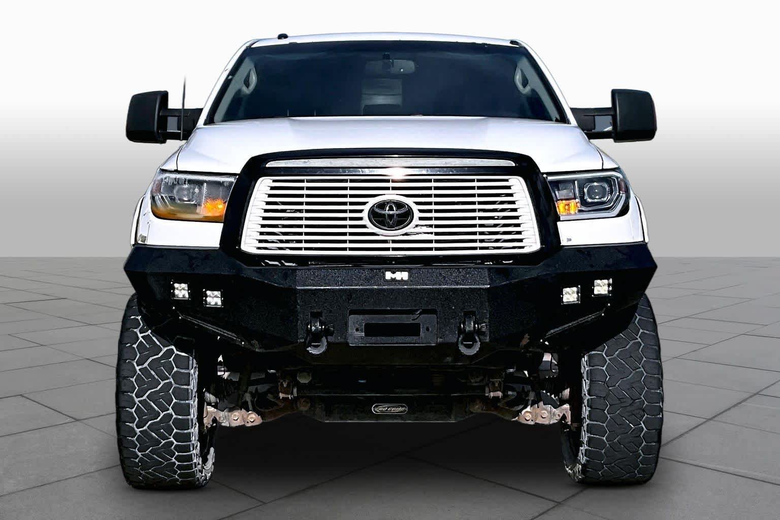 Used 2012 Toyota Tundra Limited w/ Memory Pkg AWD/4WD image 4