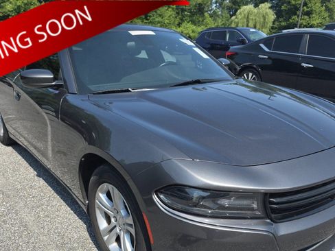 Used 2020 Dodge Charger SXT w/ Leather Interior Group RWD image 1