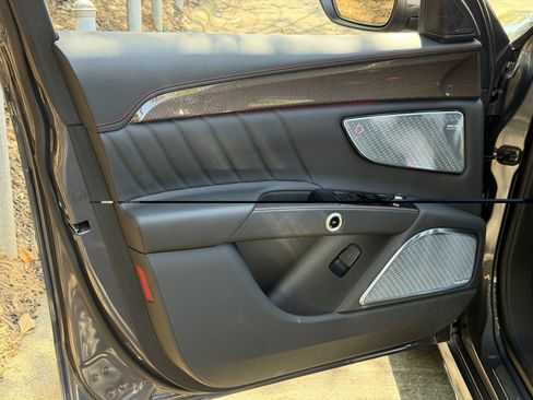 Used 2023 Maserati Grecale Modena AWD/4WD image 10