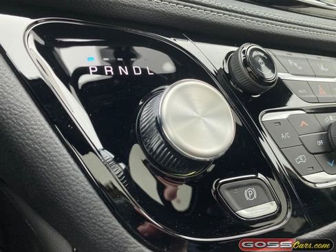 New 2026 Chrysler Pacifica Limited image 14