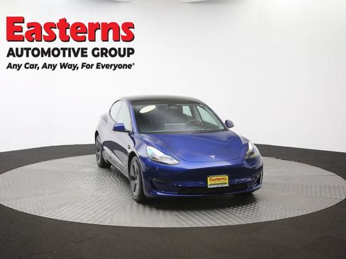 Used 2023 Tesla Model 3 Standard Range RWD image 45