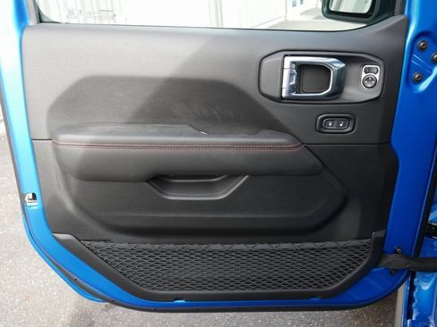 New 2026 Jeep Gladiator Rubicon w/ Safety Group image 12