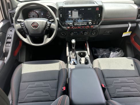New 2025 Nissan Frontier PRO-4X image 22