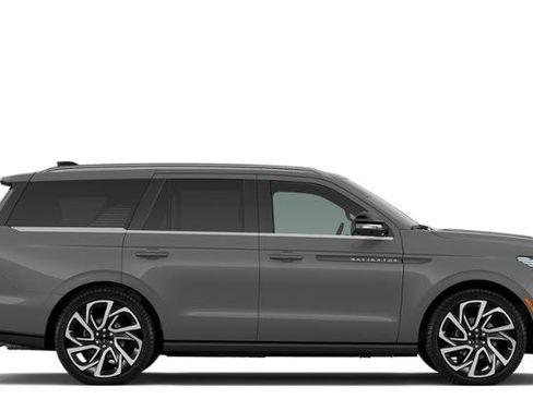 New 2026 Lincoln Navigator Black Label AWD/4WD image 28