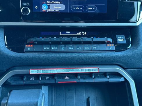 Used 2025 Toyota Sequoia SR5 image 9