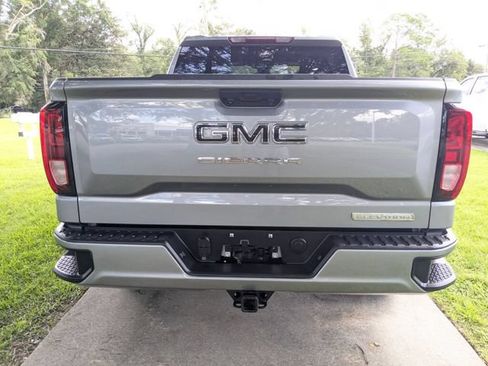 Used 2025 GMC Sierra 1500 Elevation w/ LPO, Elevation Black Package AWD/4WD image 9