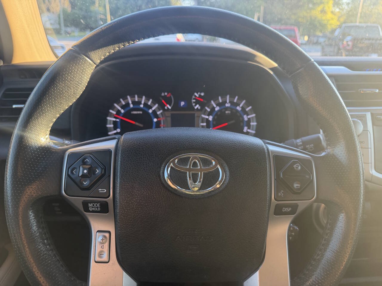 Used 2016 Toyota 4Runner SR5 Premium RWD image 16