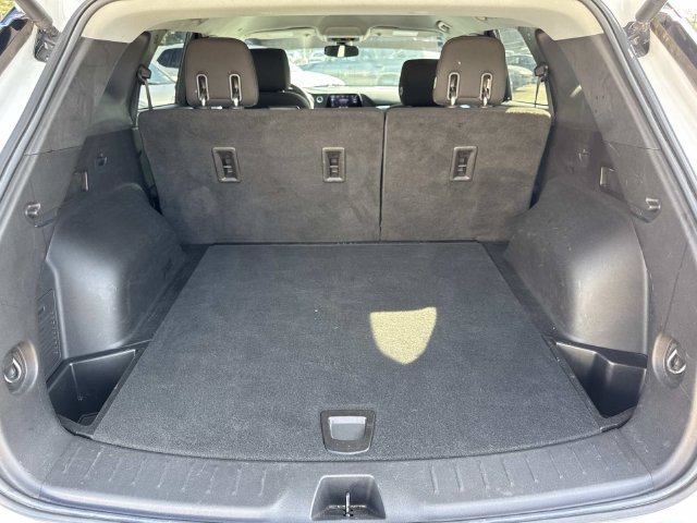Used 2021 Chevrolet Blazer LT FWD image 12
