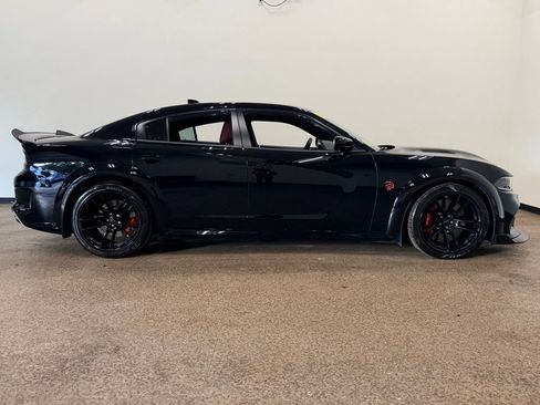 Used 2022 Dodge Charger SRT Hellcat RWD image 7