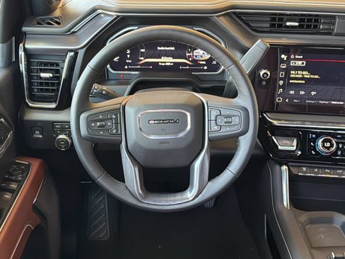 New 2026 GMC Sierra 3500 Denali Ultimate w/ LPO, Black Badging Package AWD/4WD image 14