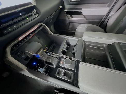 New 2026 Toyota Tundra Limited image 21