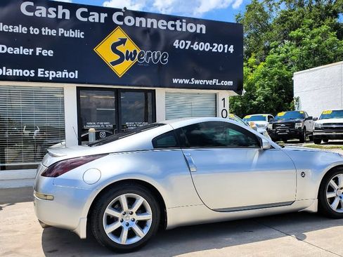 Used 2004 Nissan 350Z Touring w/ Aerodynamics Pkg RWD image 7