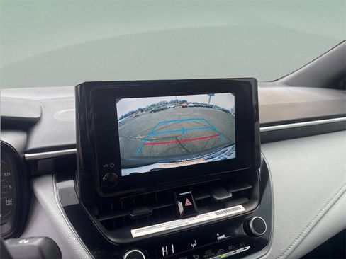 Used 2024 Toyota Corolla SE image 24