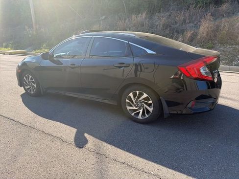 Used 2016 Honda Civic EX image 5