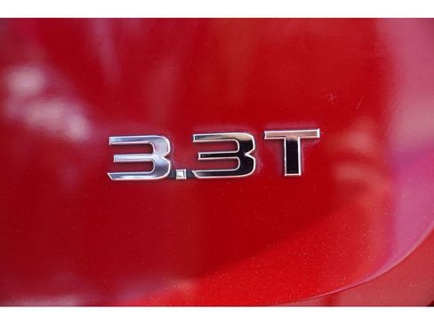 Used 2018 Genesis G80 3.3T Sport RWD image 10