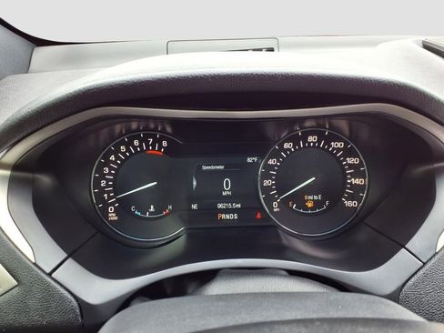 Used 2017 Lincoln MKZ Reserve w/ Technology Package FWD image 24