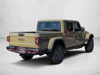 New 2026 Jeep Gladiator Mojave video 2