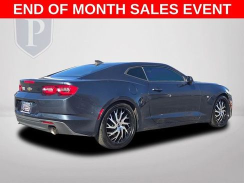 Used 2020 Chevrolet Camaro LT image 5