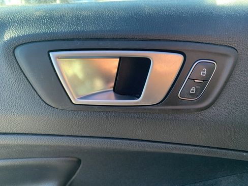 Used 2021 Ford EcoSport Titanium image 23