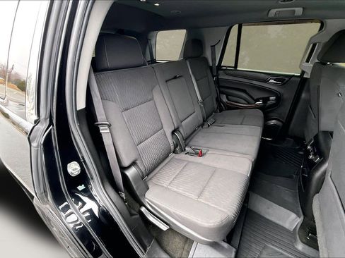Used 2018 Chevrolet Tahoe LS image 25