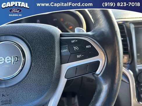 Used 2015 Jeep Grand Cherokee Laredo w/ Quick Order Package 23E image 22