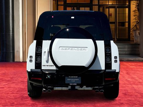 New 2025 Land Rover Defender 130 V8 image 5