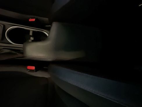 Used 2018 Subaru Impreza 2.0i Sport image 21