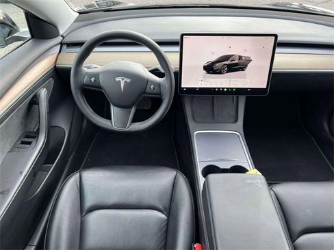 Used 2022 Tesla Model 3 Long Range image 14