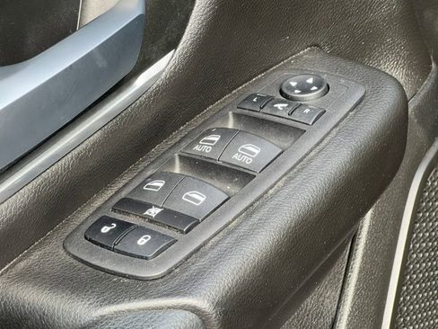 Used 2023 RAM 1500 Big Horn image 15