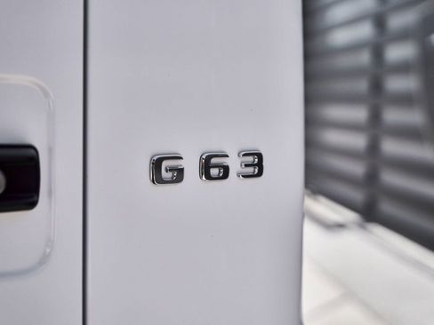 Used 2025 Mercedes-Benz G 63 AMG 4MATIC image 13