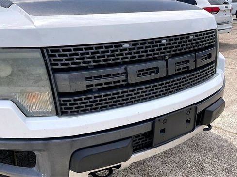 Used 2014 Ford F150 Raptor w/ Equipment Group 801A Luxury AWD/4WD image 34