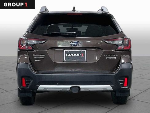 Used 2021 Subaru Outback Touring AWD/4WD image 5