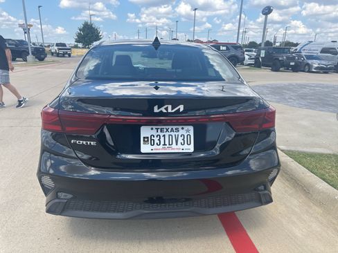 Used 2023 Kia Forte LXS FWD image 24