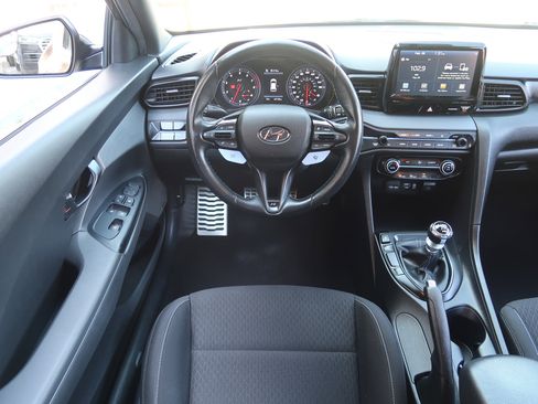 Used 2020 Hyundai Veloster N w/ Performance Package image 14