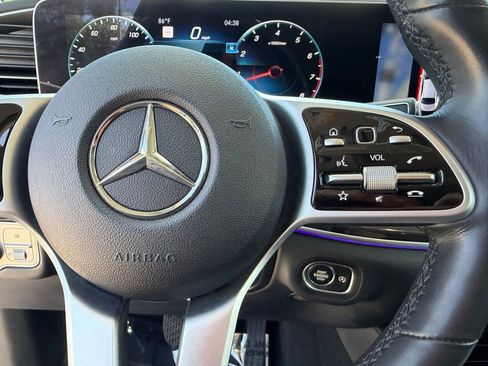 Used 2021 Mercedes-Benz GLS 450 4MATIC image 20