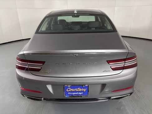 Used 2023 Genesis G80 2.5T image 8
