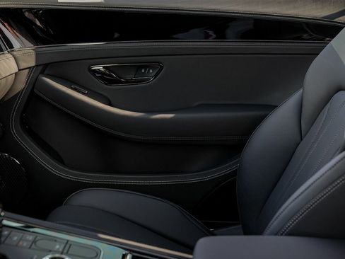 New 2026 Bentley Continental GT AWD/4WD image 19